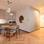 Flatbook-granaria Premium With Sauna In The Center Apartman Gdańsk